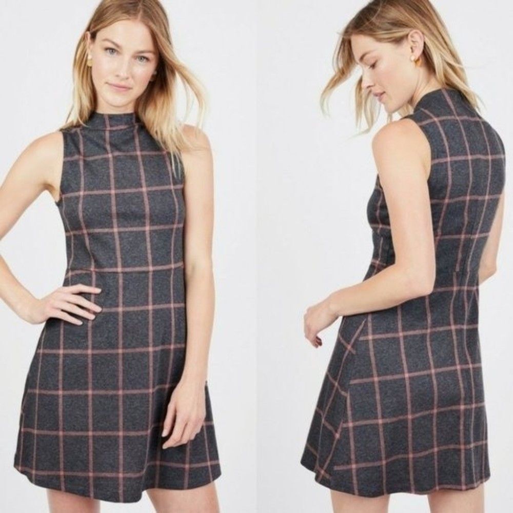Ava Plaid Sleeveless Shift Dress Size Medium – Classic Checkered Dress
